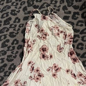 Pre-Owned Brandy Melville Floral Dress One Size Fits All